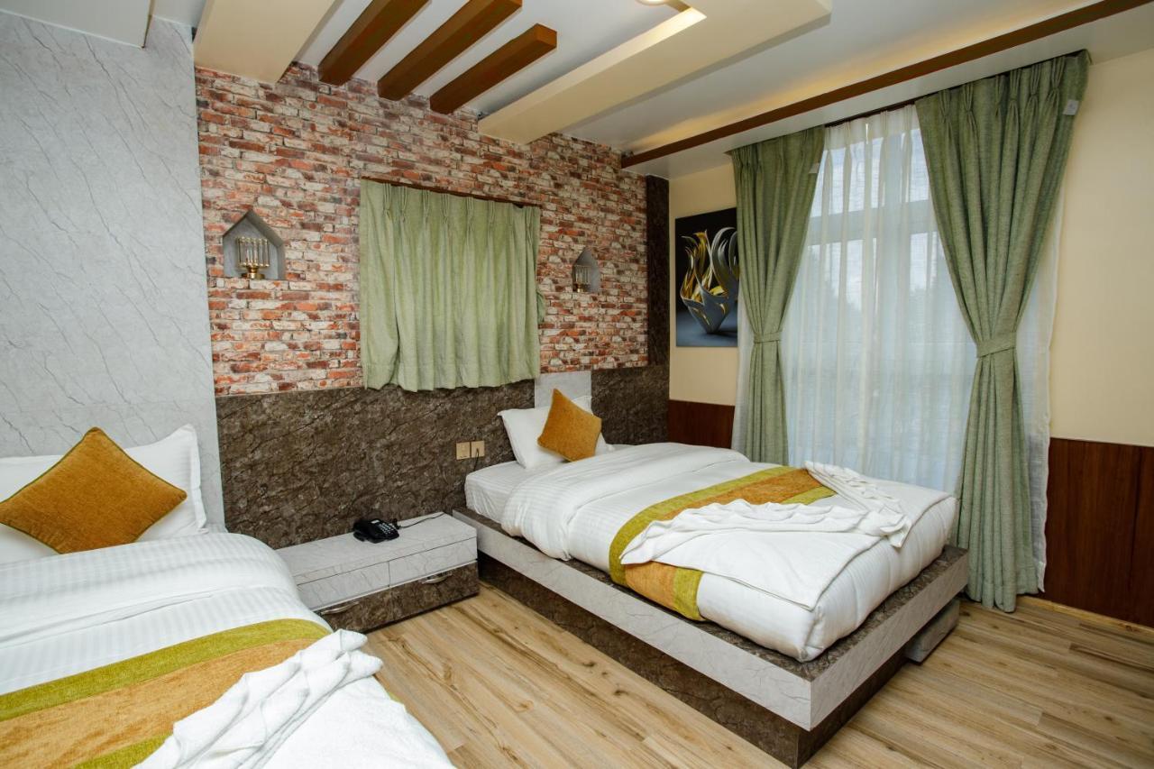 Gauri Shankar Hotel Nagarkot Exterior foto