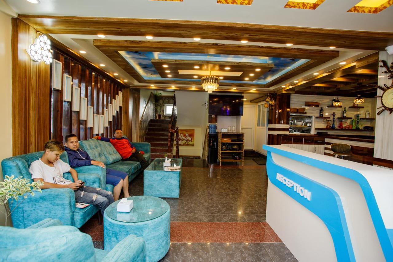 Gauri Shankar Hotel Nagarkot Exterior foto